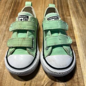 Toddler converse C6 used just still in good shape